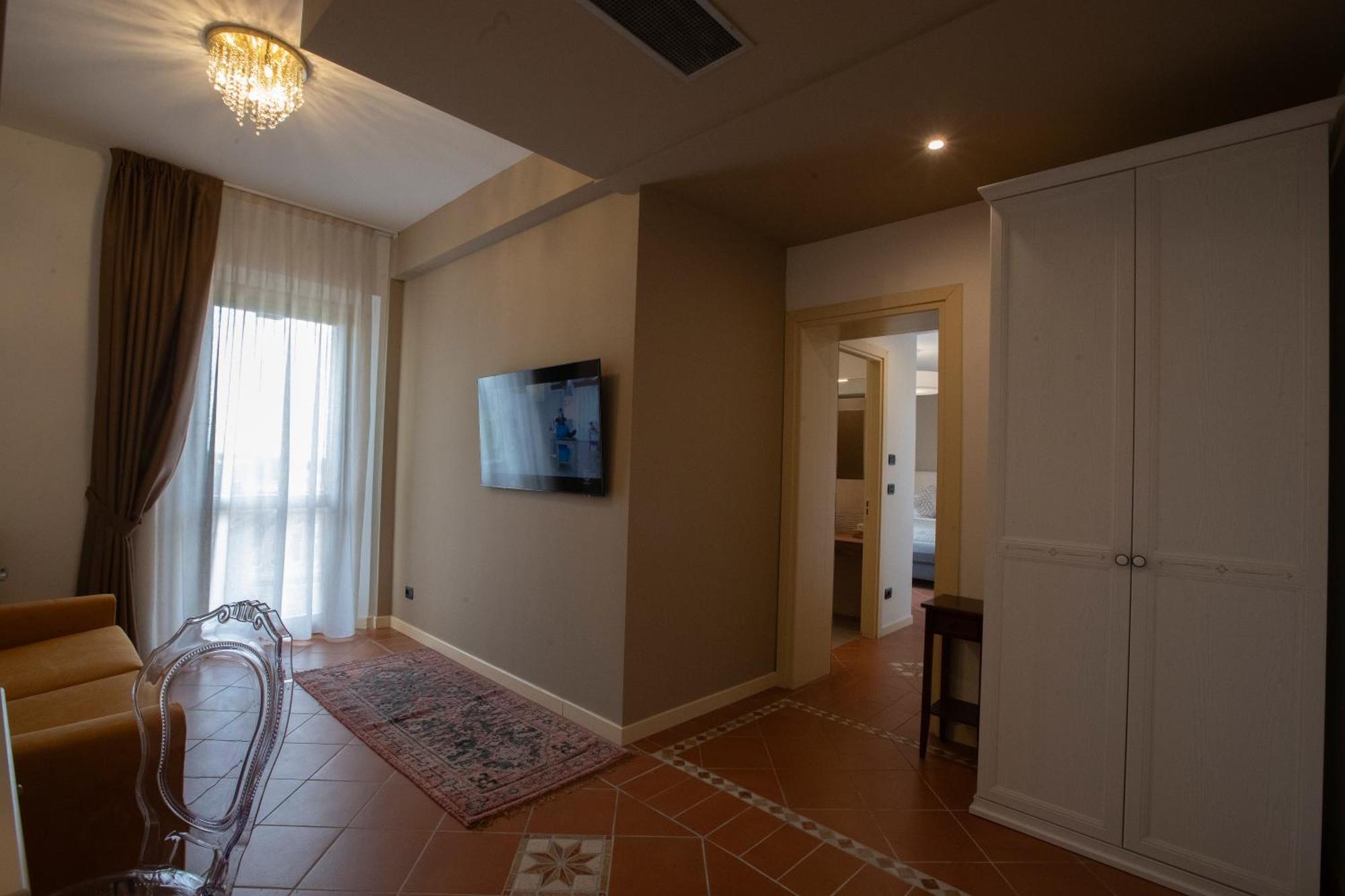 Albergo Cane Dozza Bagian luar foto